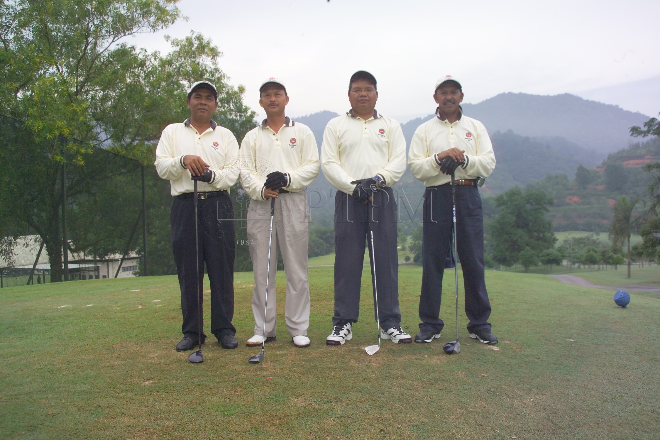 PTPM 04 17 golf D8XZ4709